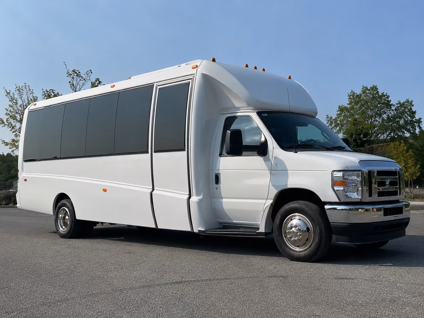 Fayetteville Bachelor & Bachelorette Transportation