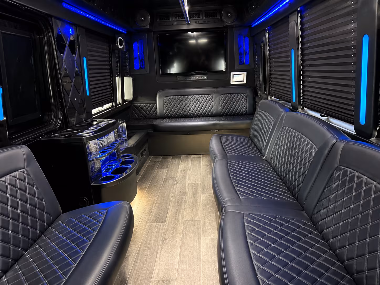 Fayetteville Winery Tour & Pub Crawl Transportation route planning