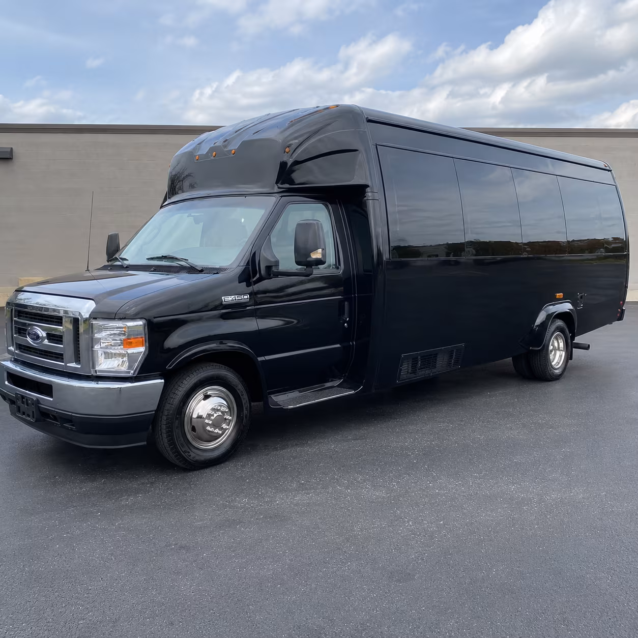 Jacksonville Homecoming & Prom Party Bus Rentals