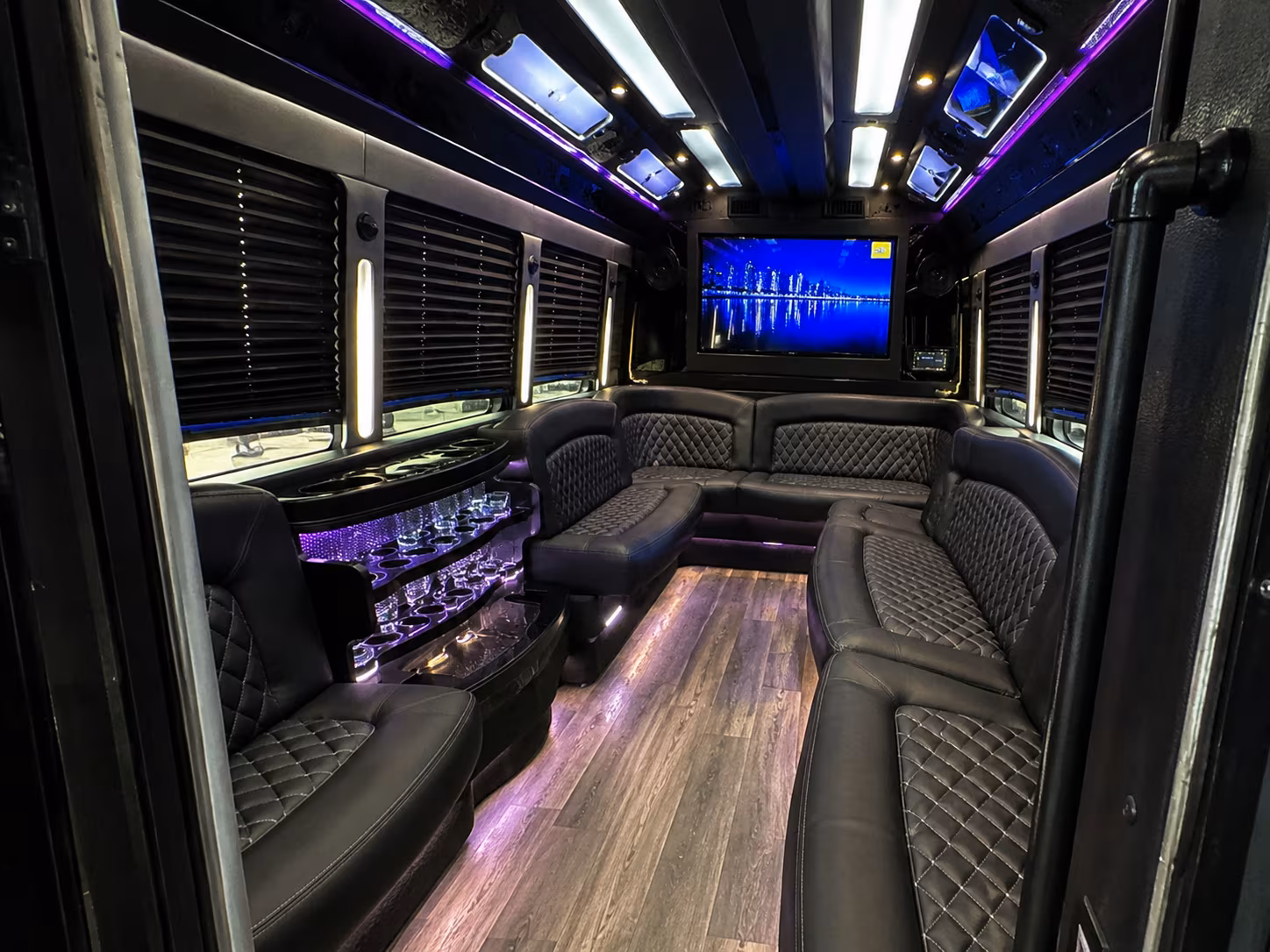 Fayetteville Winery Tour & Pub Crawl Transportation